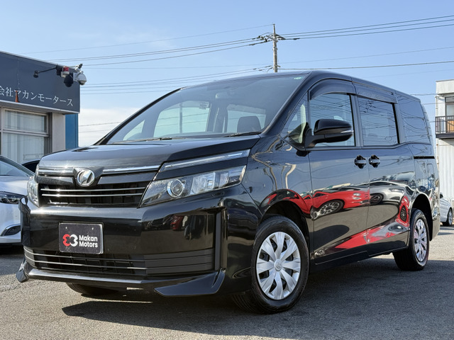 トヨタ ヴォクシー 