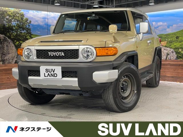 トヨタ FJクルーザー 