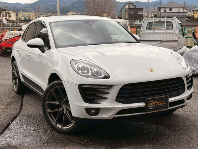 ポルシェ マカン 