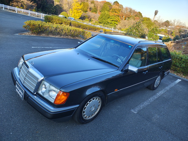 メルセデス・ベンツ ミディアムクラスワゴン 