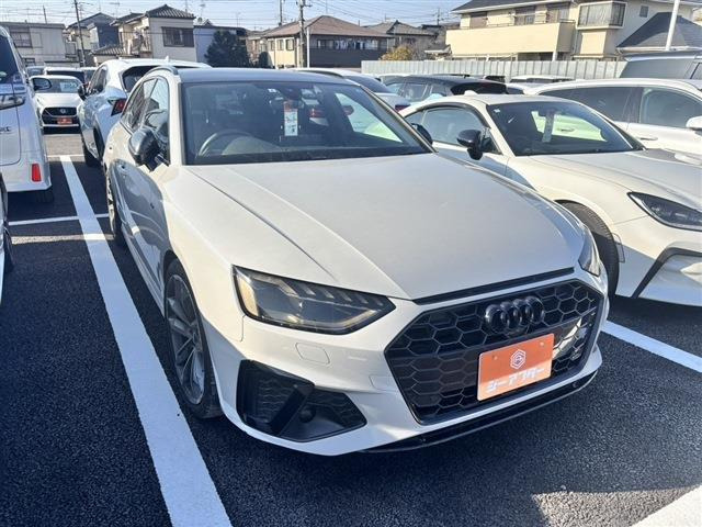 アウディ A4アバント 