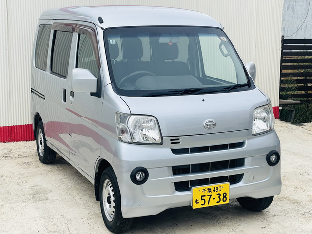 ダイハツ ハイゼットカーゴ 