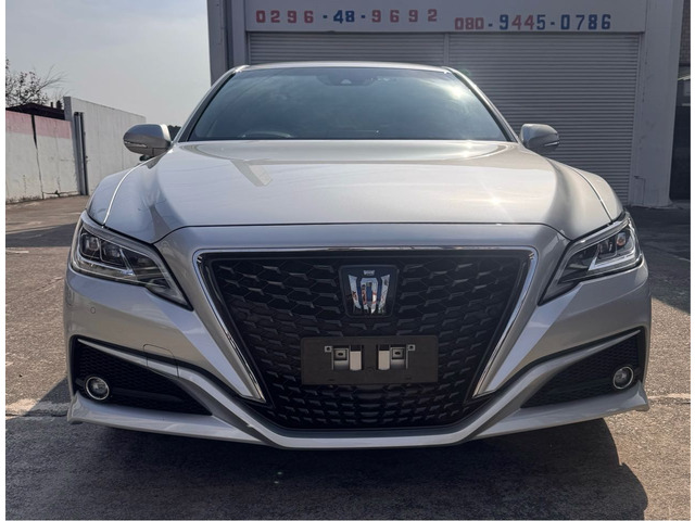 トヨタ クラウン 