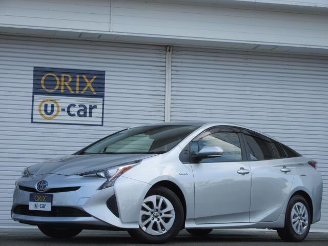 トヨタ プリウス 