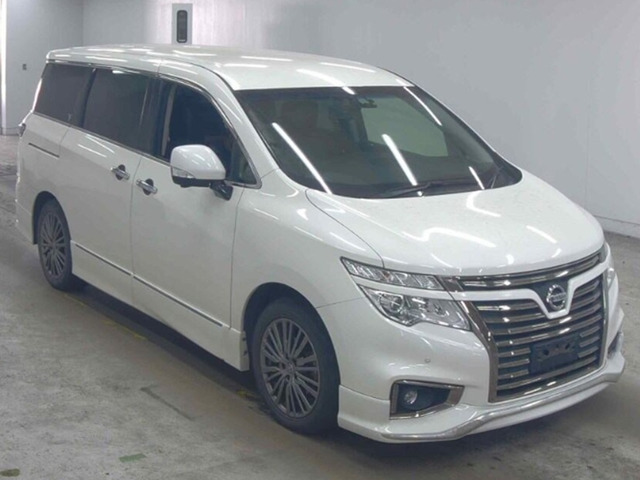 日産 エルグランド 