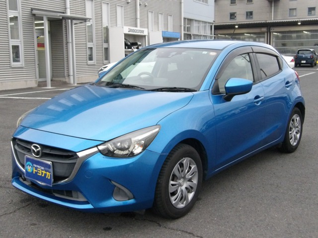 マツダ デミオ 