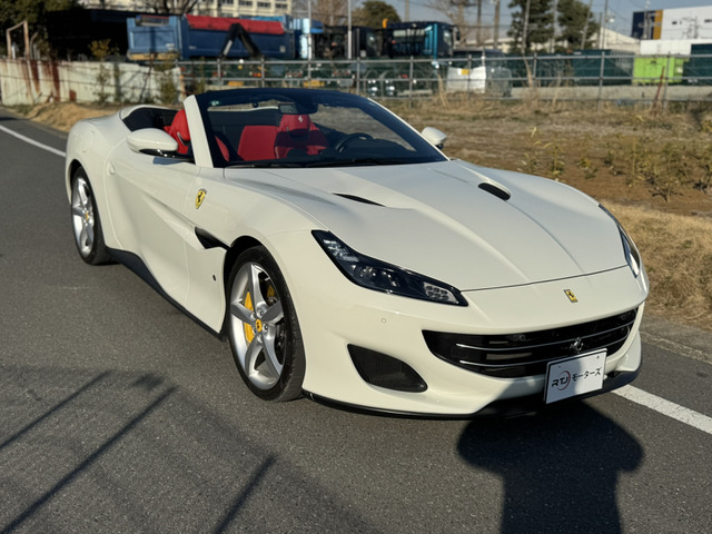 フェラーリ ポルトフィーノ 