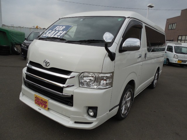 トヨタ ハイエース 