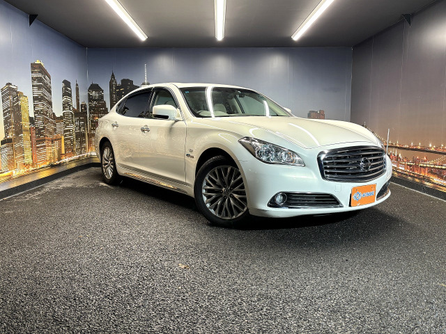 日産 シーマハイブリッド 