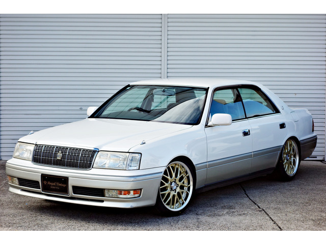 トヨタ クラウン 