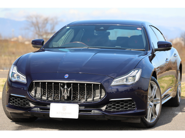 マセラティ クアトロポルテ 