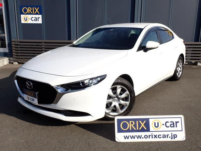 マツダ MAZDA3セダン 