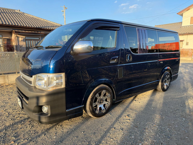 トヨタ レジアスエース 