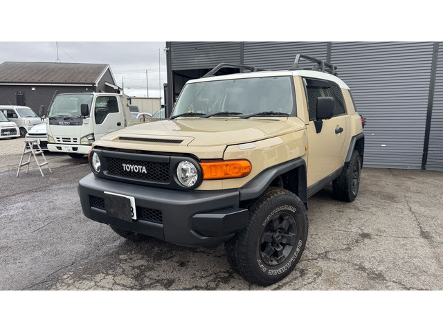 トヨタ FJクルーザー 