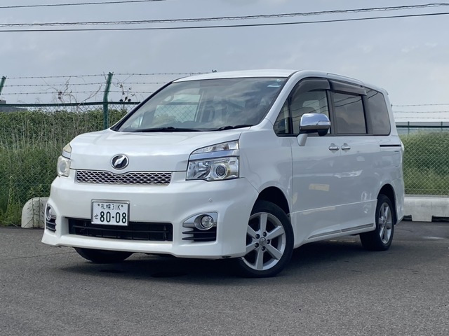 トヨタ ヴォクシー 