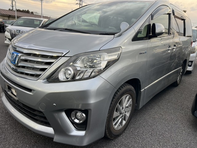 トヨタ アルファードハイブリッド 