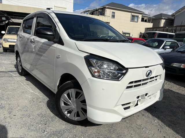 ダイハツ ミライース 