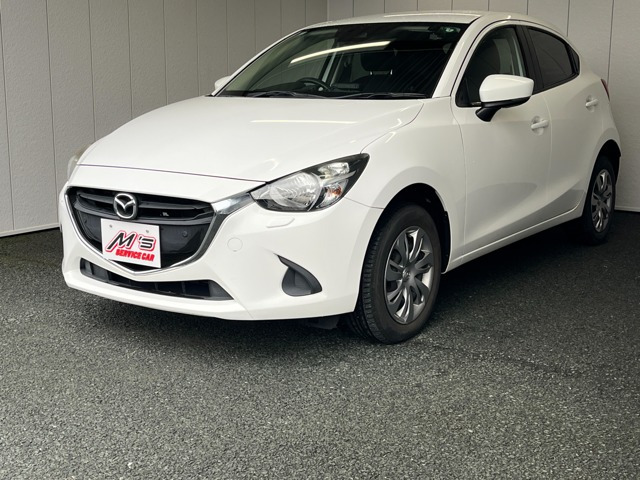 マツダ デミオ 