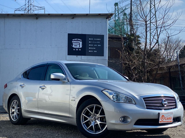 日産 フーガハイブリッド 