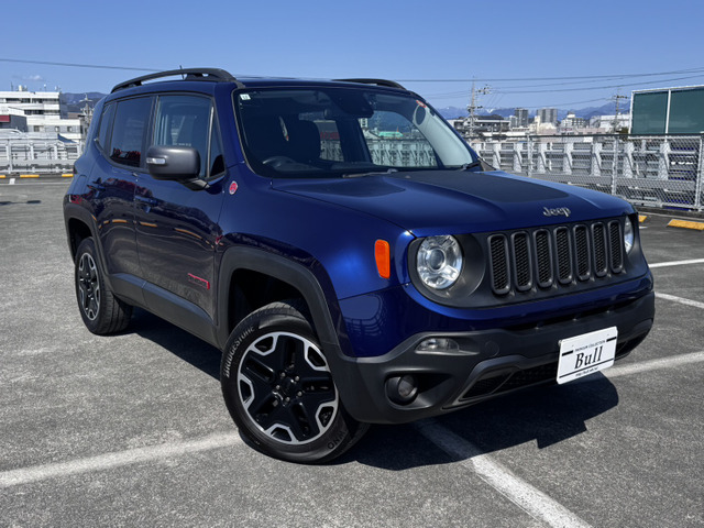 クライスラージープ レネゲード 