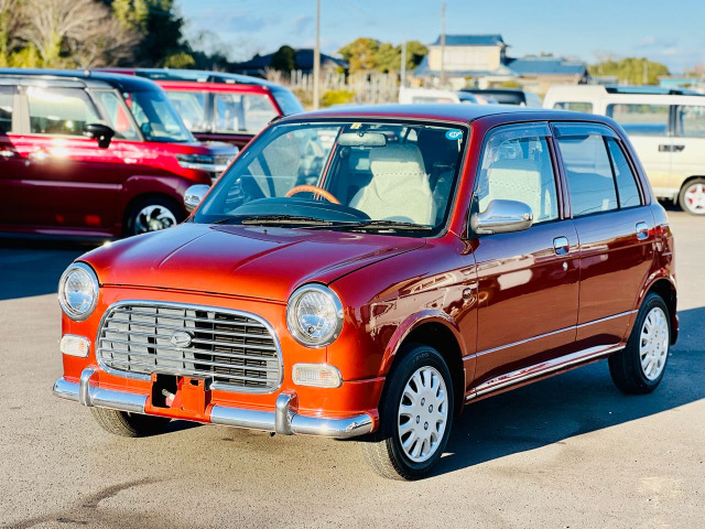 ダイハツ ミラジーノ 