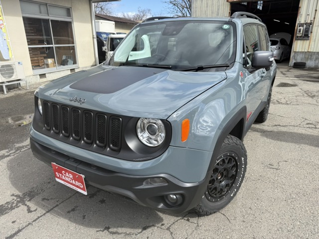 クライスラージープ レネゲード 