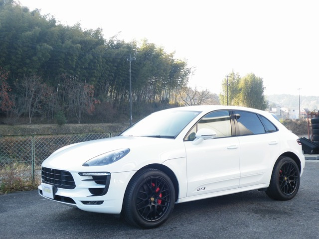 ポルシェ マカン 