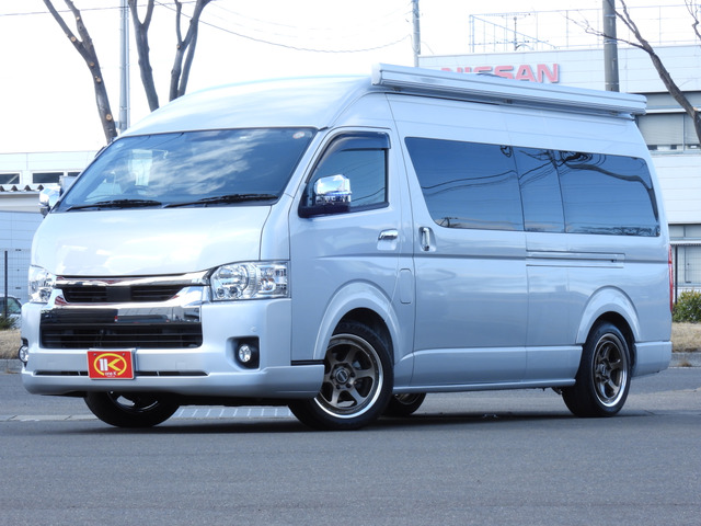 トヨタ ハイエースコミューター 