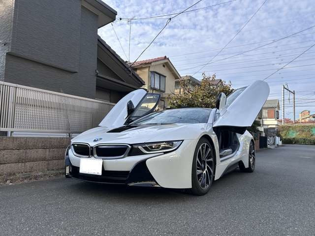 BMW i8 