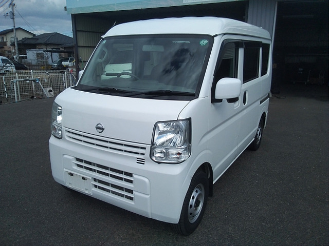 日産 NV100クリッパー 