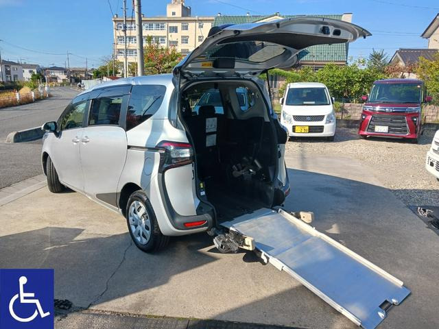 トヨタ シエンタ 