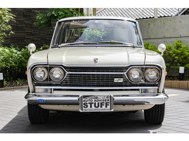 日産 スカイライン 