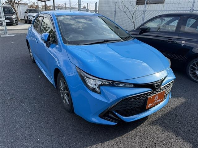 トヨタ カローラスポーツ 