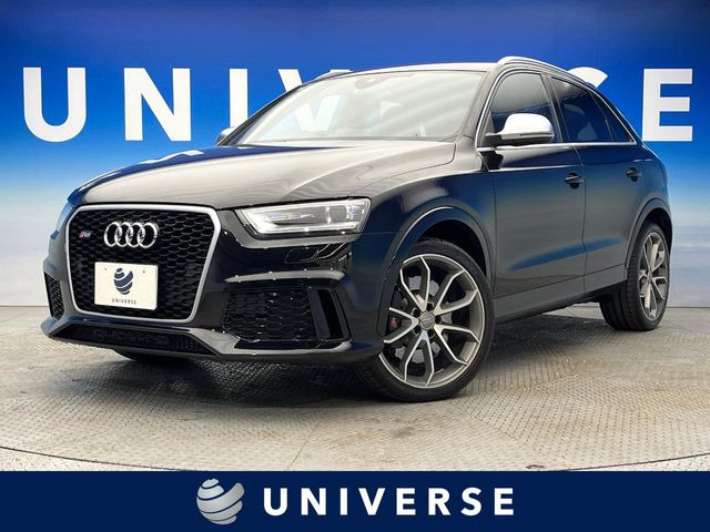 アウディ RS Q3 
