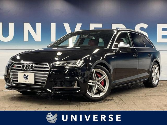 アウディ S4アバント 