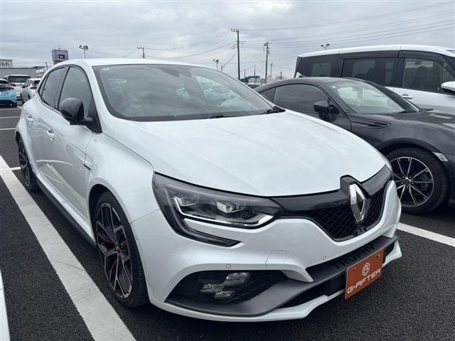 ルノー メガーヌ 