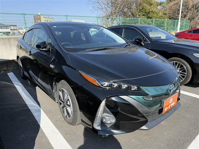 トヨタ プリウスPHV 