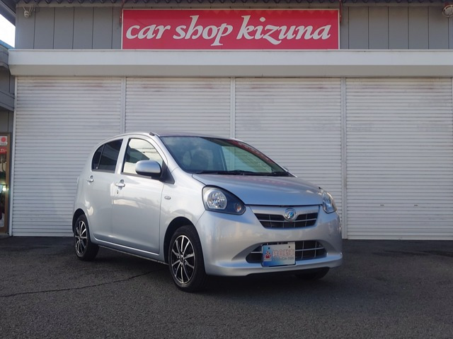 ダイハツ ミライース 