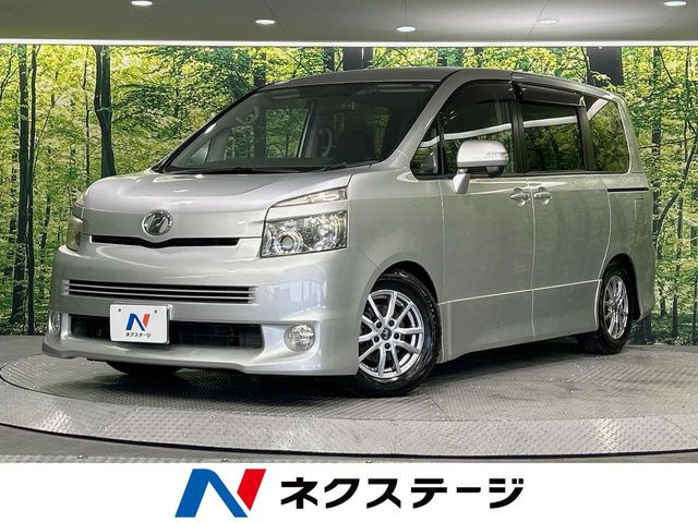 トヨタ ヴォクシー 