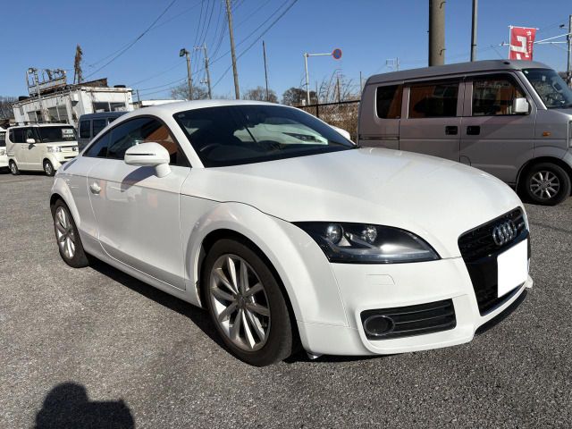 アウディ TTクーペ 