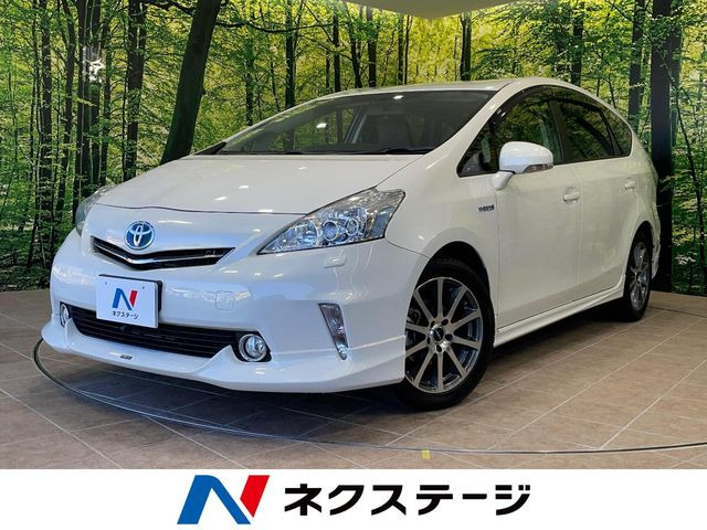 トヨタ プリウスα 