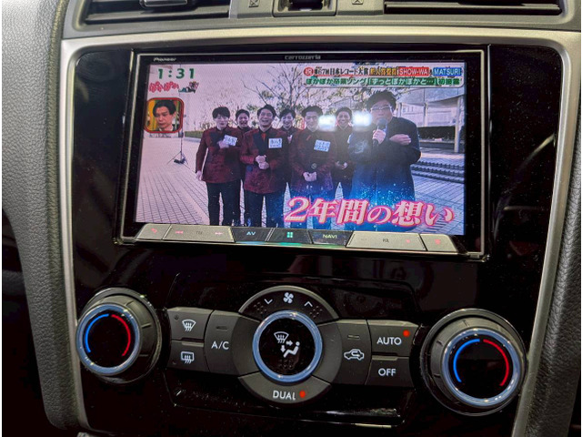 スバル レヴォーグ 