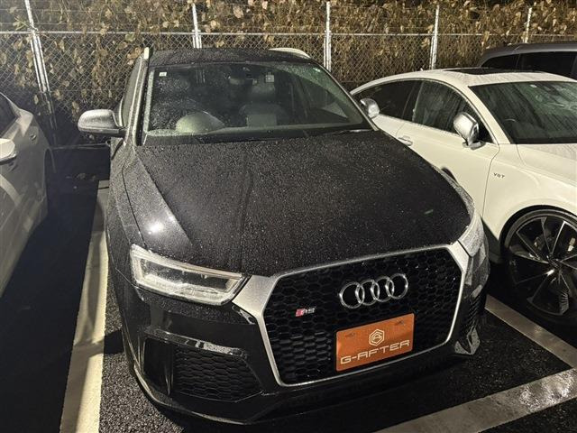 アウディ RS Q3 