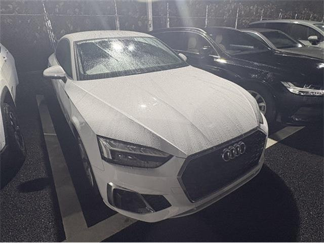 アウディ A5スポーツバック 