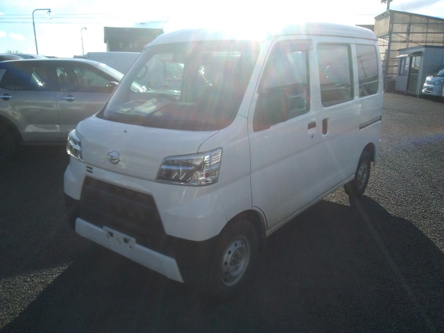 ダイハツ ハイゼットカーゴ 