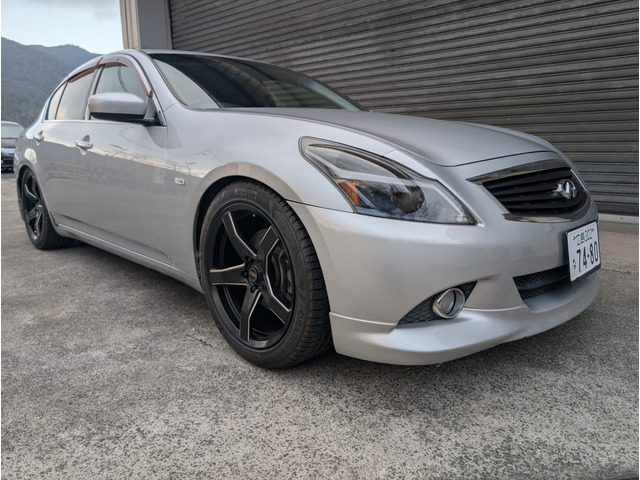 日産 スカイライン 