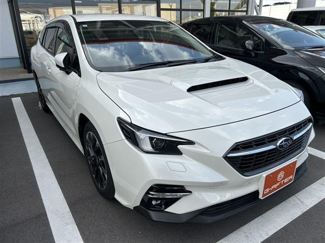 スバル レヴォーグ 