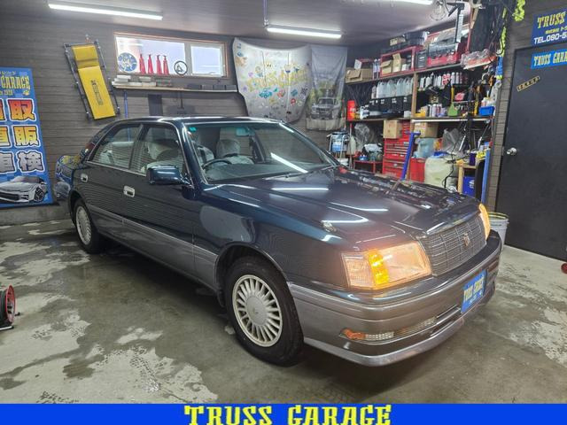 トヨタ クラウン 