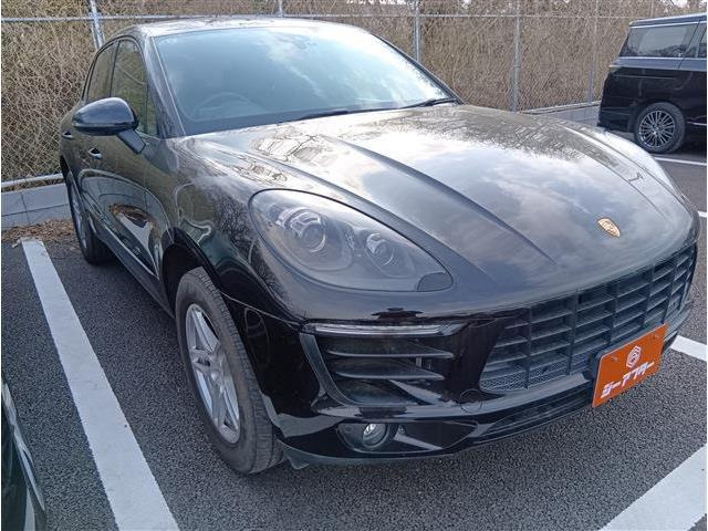 ポルシェ マカン 