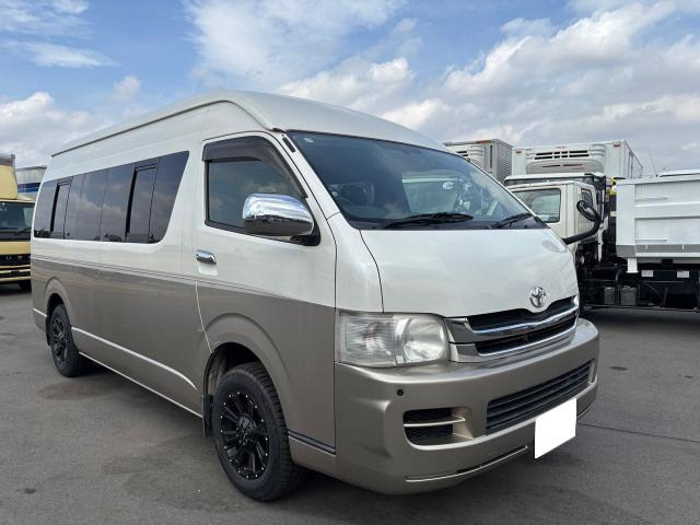 トヨタ ハイエース 